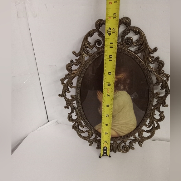 Large Framed Convex Bubble Glass Antique Gold Metal Praying Child Vintage 13x10" - Picture 2 of 5